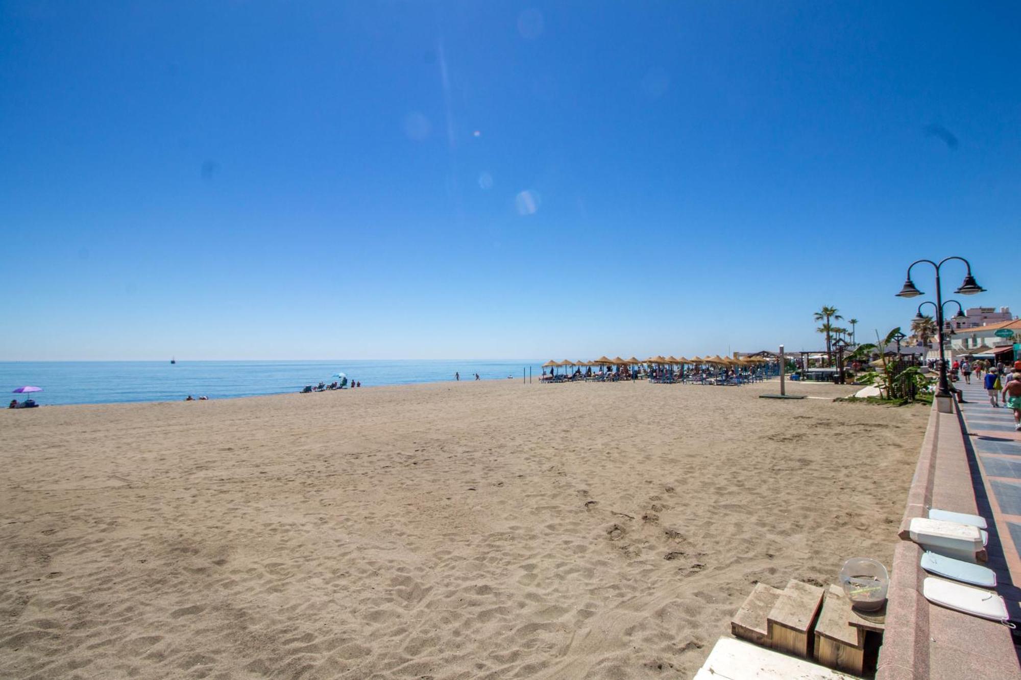 Erisa 55 By Ivi Real Estate Apartment Torremolinos Bagian luar foto